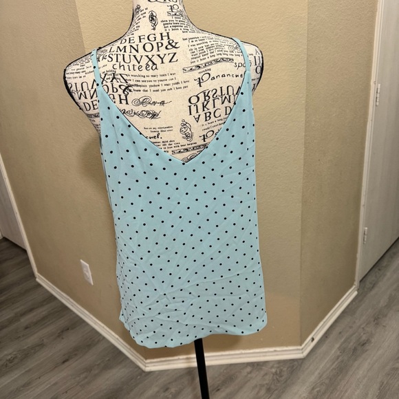 White House Black Market Blue Floral Camisole - Picture 7 of 12